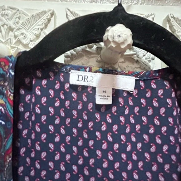 DR2 Multicolor Paisley Blouse - Picture 7 of 7